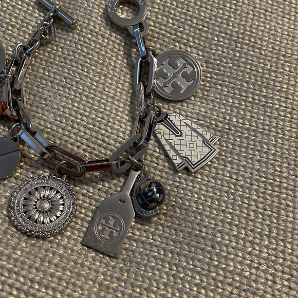 Rare! Tory Burch Silver Charm Bracelet numbered ltd edition - Picture 7 of 9